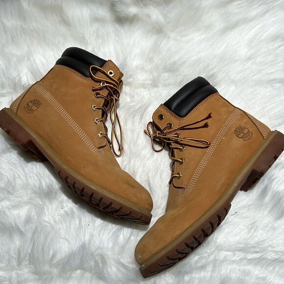 Women's Linden Wood Waterproof Lug Sole Boots Size 9.  B79 - Picture 2 of 12